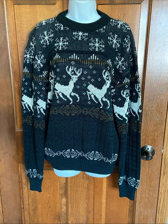 Hardwood & Pine Other - vintage Hardwood & Pine knit sweater a classic Nordic holiday design Size Medium